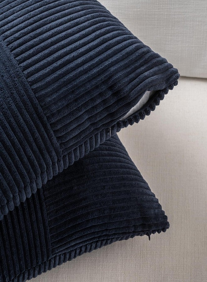 Fancy Homi طقم أغطية وسائد زينة صغيرة باللون الأزرق الداكن من فانسي هومي، عبوتان، مقاس 14×14 بوصة، مناسبة للأريكة والسرير، ديكور منزلي ريفي بوهيمي، غطاء وسادة مربع من قماش الكوردروي الناعم بنمط متقاطع، مقاس 35×35 سم - Image 4